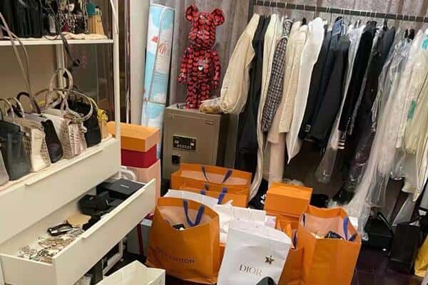 乌兰察布丰镇市回收一线品牌衣服
